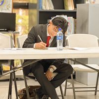 santi_inanotheruniverse