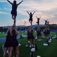 lions_cheerleading