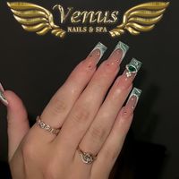 venus.nails03