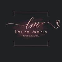 lauramarin_nails