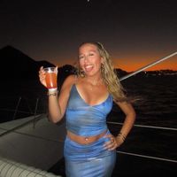 vlogsbyurfavperson