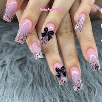 deliasnails