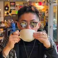 Someone Like You Live by Adele