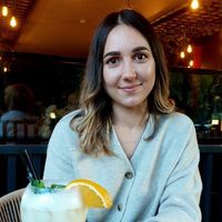 Tanea tu faci plăcinte