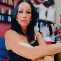 suellenbonecadeferro