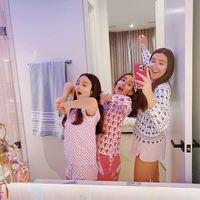 .vlogssbynora