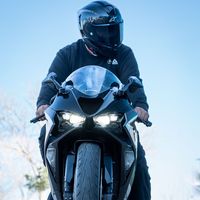 raceist_zx6r