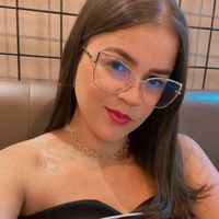 hellydamoraes
