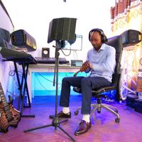 apotrejeanlongombe12