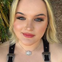 thatianebeatriznardi