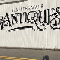 planterswalkantiques