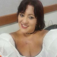 vivianperon32