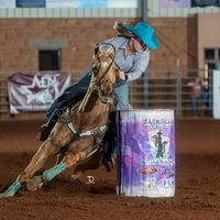 buckles.n.bling