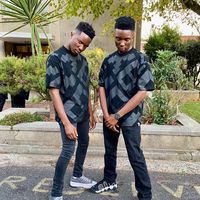 africana_twins