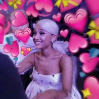 ariana.xbubblex.grande