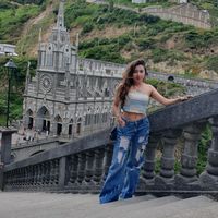 camii_revelo