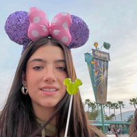 x_famous_tiktokers_x