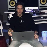 HAPPY STUTTER PROD SUAVÉ LEE