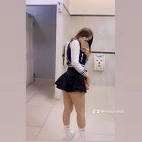 melly_valle