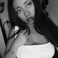 boys at school never look at me trend