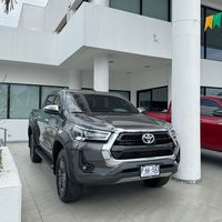 gray_car5