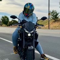 alee_biker1