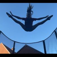 x..izzy.tumbles..x