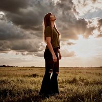 shes_simply_summer