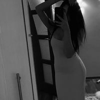ariana_033