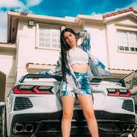 kimlia572