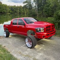 thatred_megacab