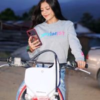 gomez06mely