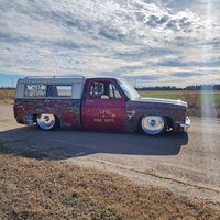 junk_yard_squarebody