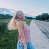 lillielovesbeingsillie