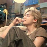 jiminsslilpinky