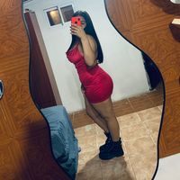 mia_medina04