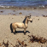 collabe_emymad_schleiche