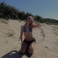 ellaa_gloverrr