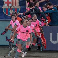 lovewomenfootball11