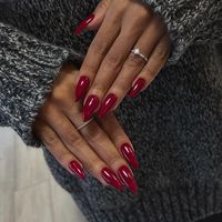lona_nails0