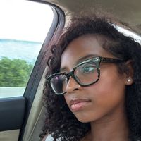 mswaitingonherwhitecoat