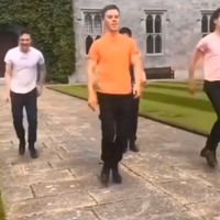 оригинальный звук