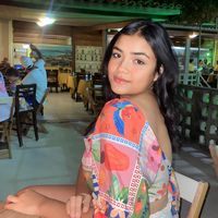 thaynaloureiro_
