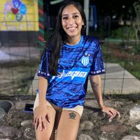 4gusstina8