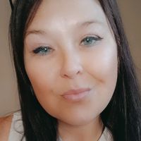 official_country_queen