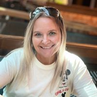 authorheathermckinnon