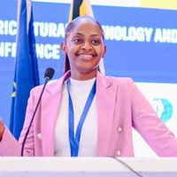 linda_evelyn_namulindwa