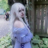 plumsybuns.cos