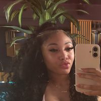 lovelydeonnaa