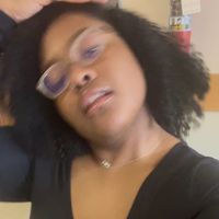 seleniawtfareuplaying